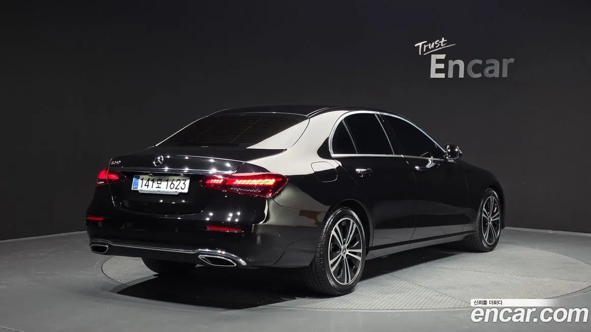 Mercedes-Benz E-Class 2021 из KR, фото 3