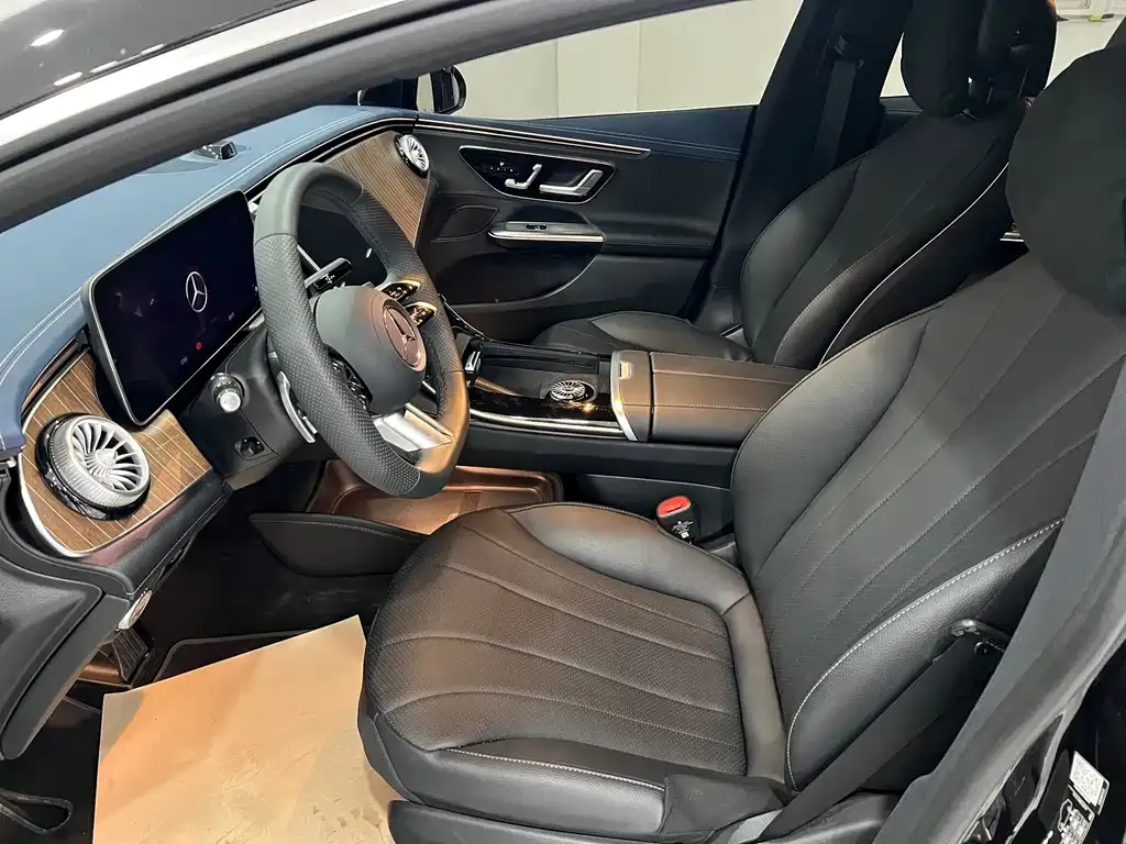 Mercedes-Benz EQE 2025 из CN, фото 7