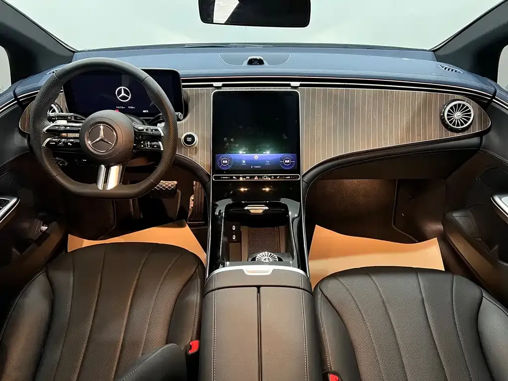 Mercedes-Benz EQE 2025 из CN, фото 5