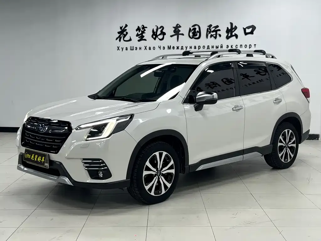 Subaru Forester — фото 1