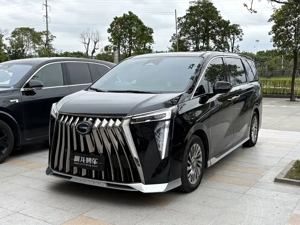 GAC Motor Trumpchi M8 — фото 1