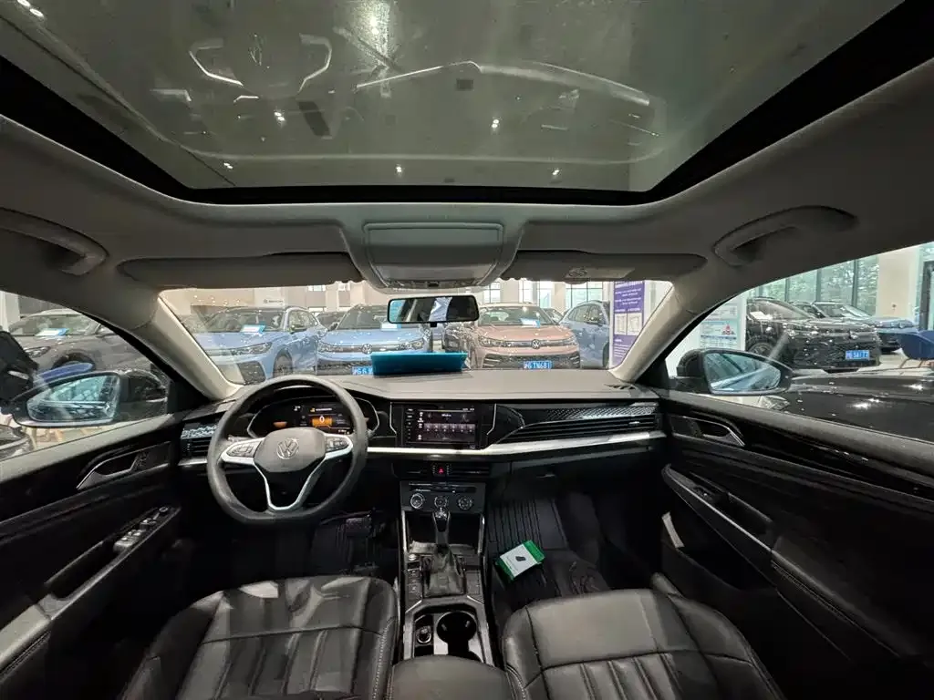 Volkswagen Passat — фото 7