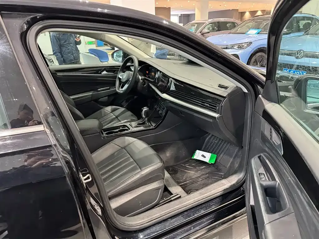 Volkswagen Passat — фото 6