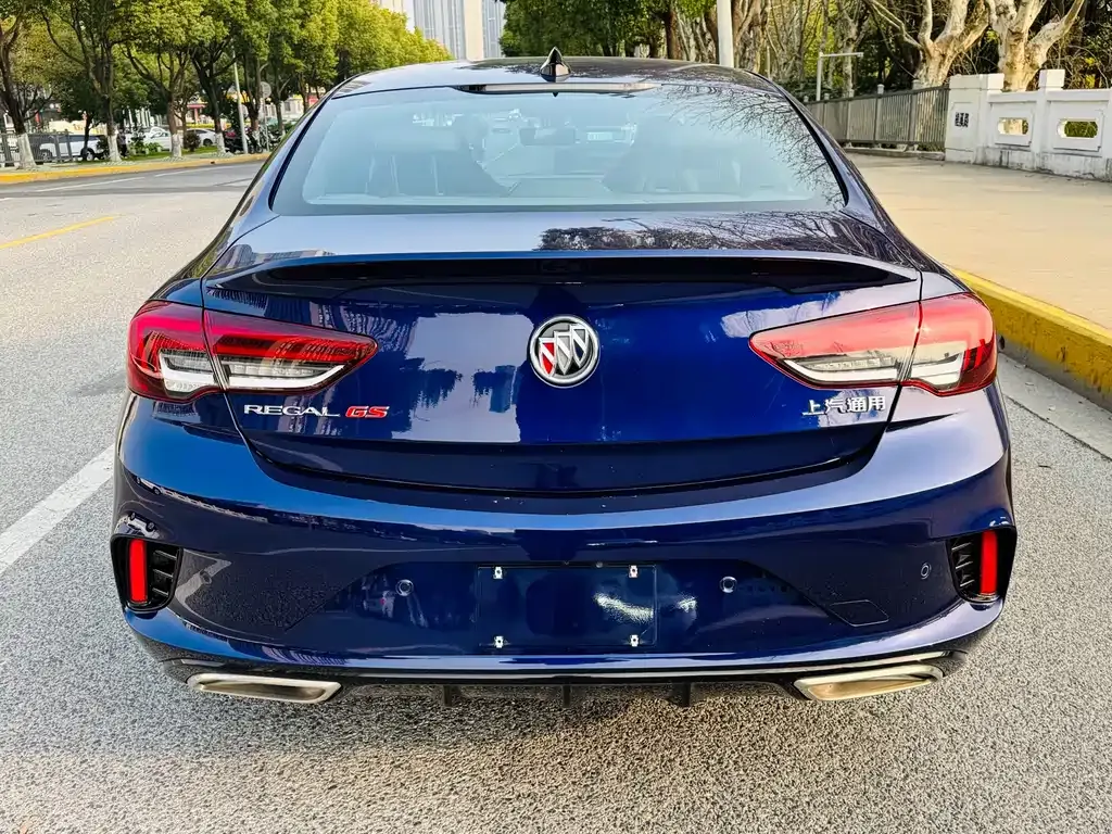 Buick Regal — фото 9