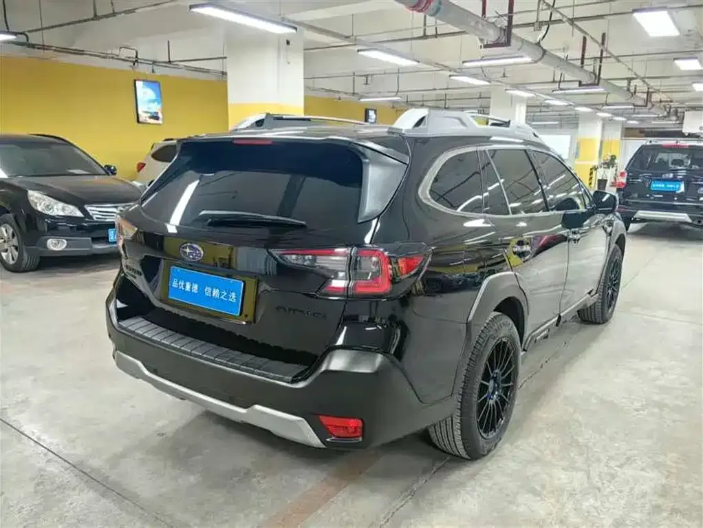Subaru Outback 2022 из CN, фото 3