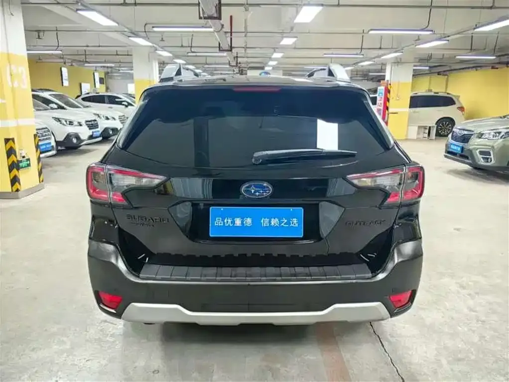 Subaru Outback 2022 из CN, фото 2