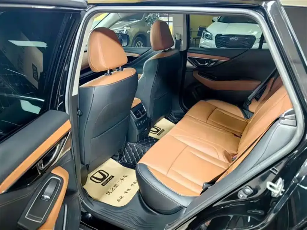 Subaru Outback 2022 из CN, фото 9