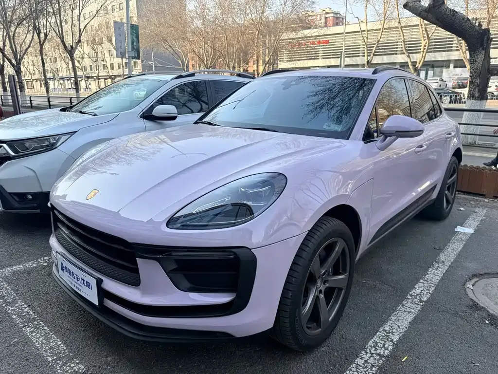 Porsche Macan — фото 1