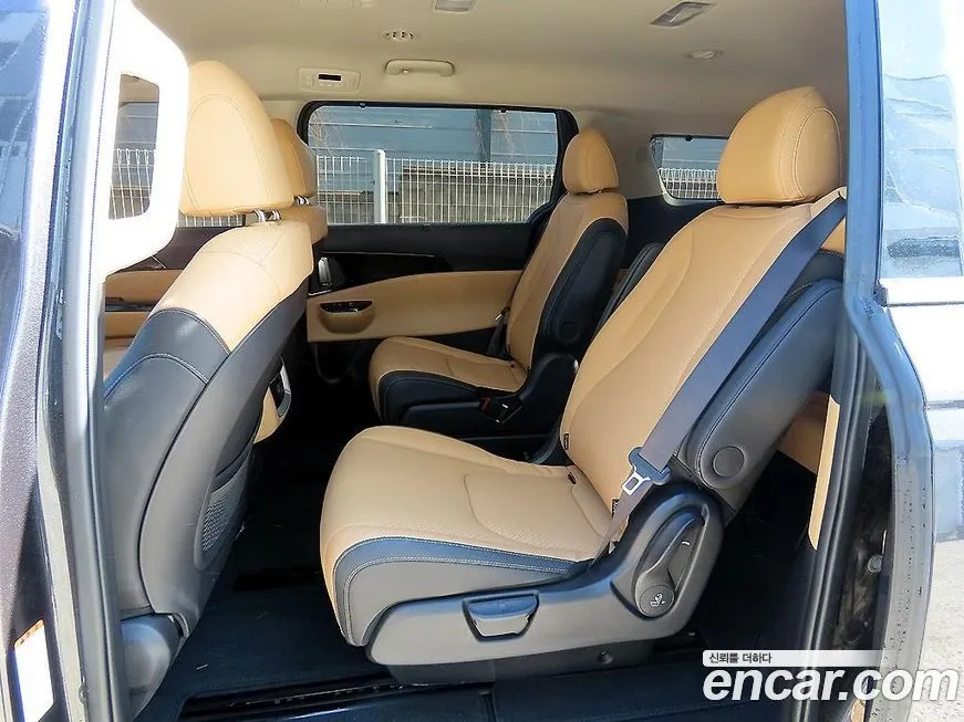 Kia Carnival 2023 из KR, фото 6
