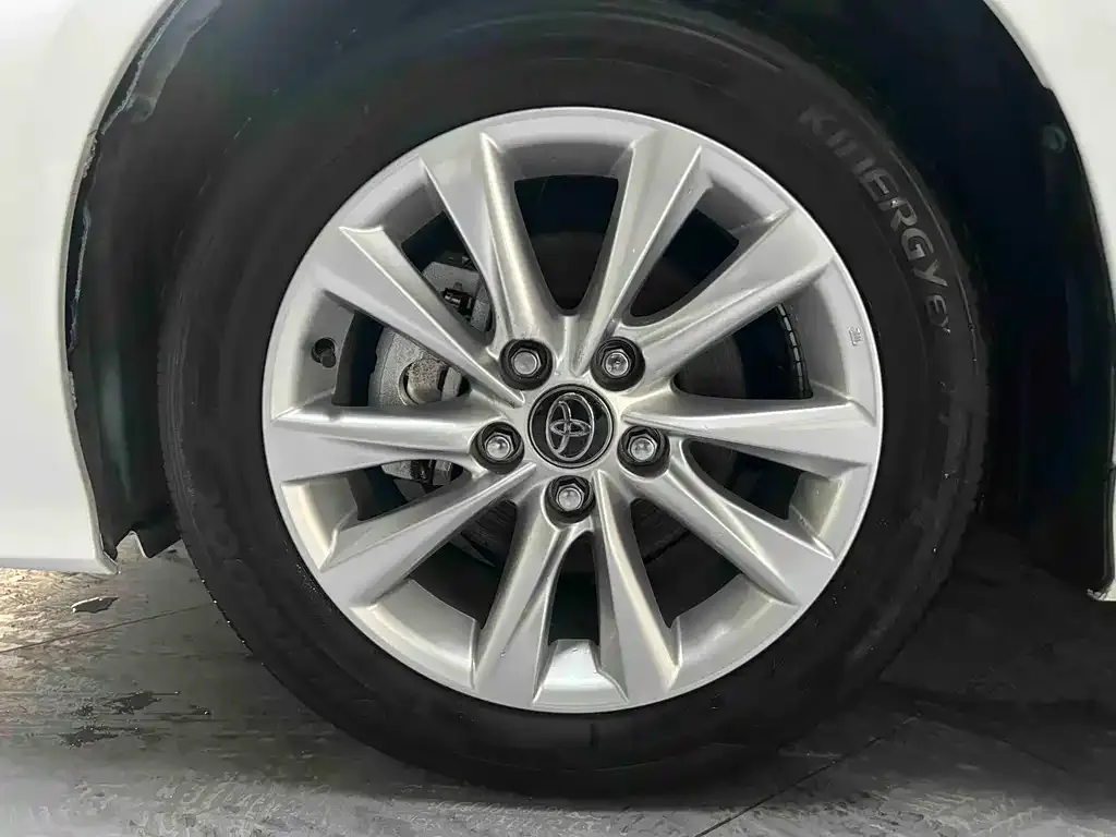 Toyota Corolla 2023 из CN, фото 7
