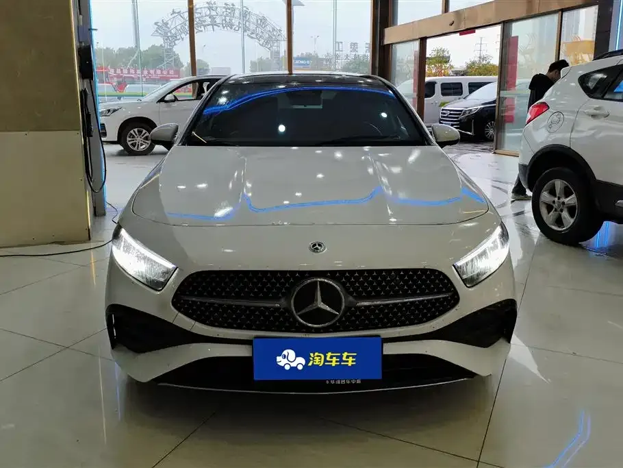 Mercedes-Benz A-Class 2024 из CN, фото 7