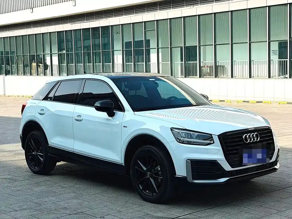 Audi Q2L 2021 из CN, фото 10