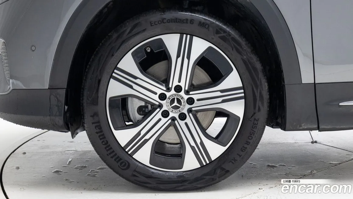 Mercedes-Benz EQB 2026 из KR, фото 9