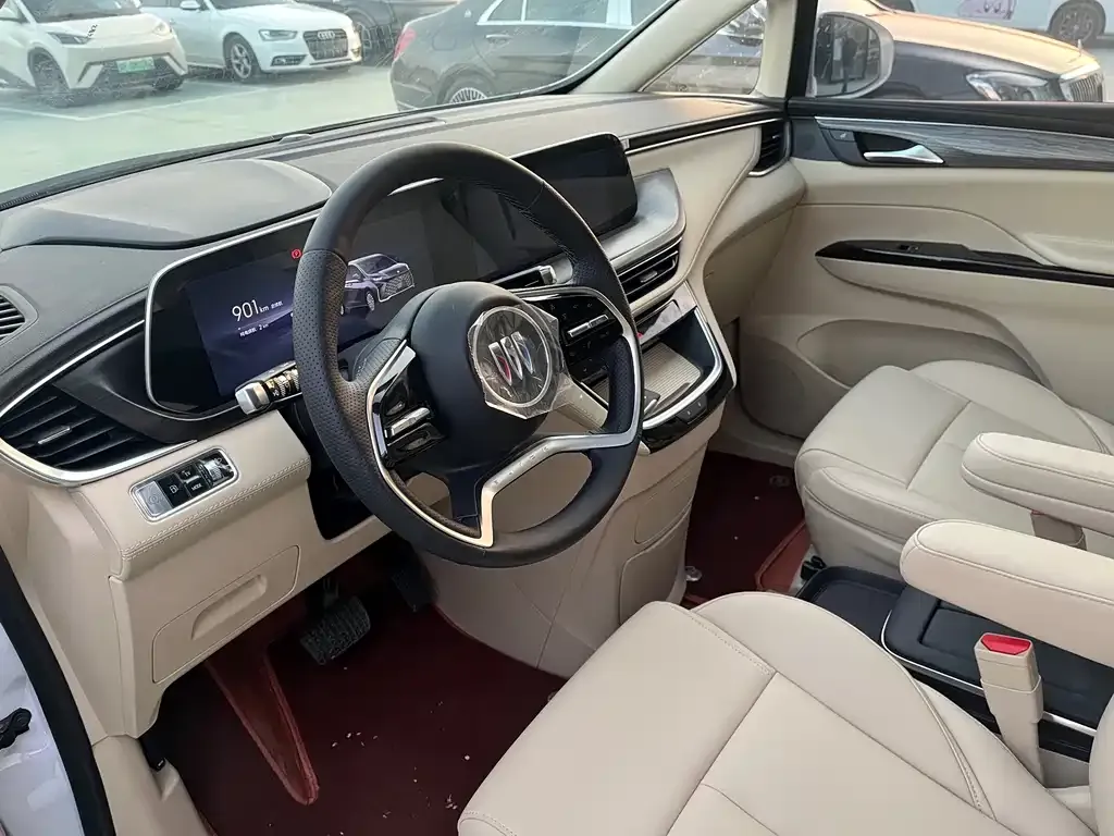 Buick GL8 Hybrid — фото 10