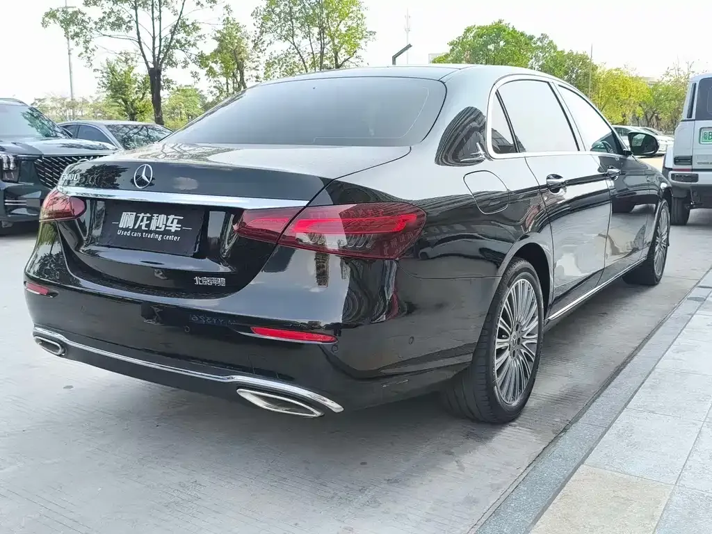 Mercedes-Benz E-Class 2023 из CN, фото 9