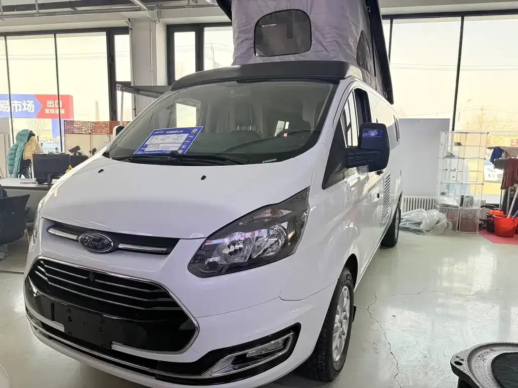 Ford Transit 2021 из CN, фото 1