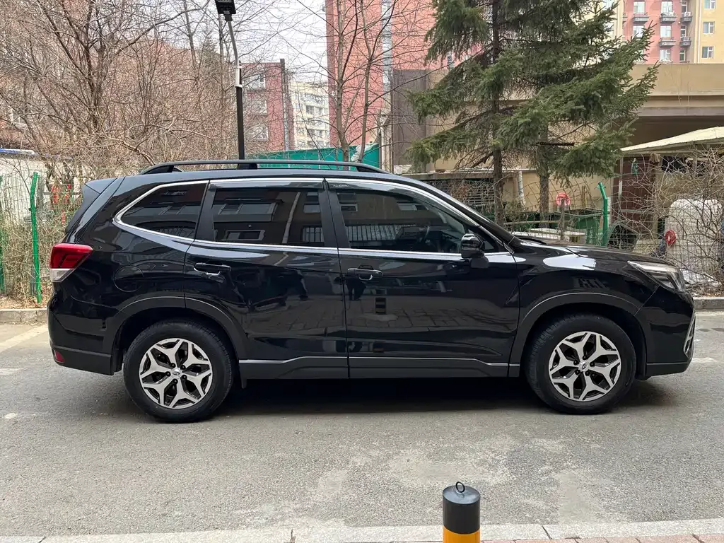 Subaru Forester 2021 из CN, фото 10