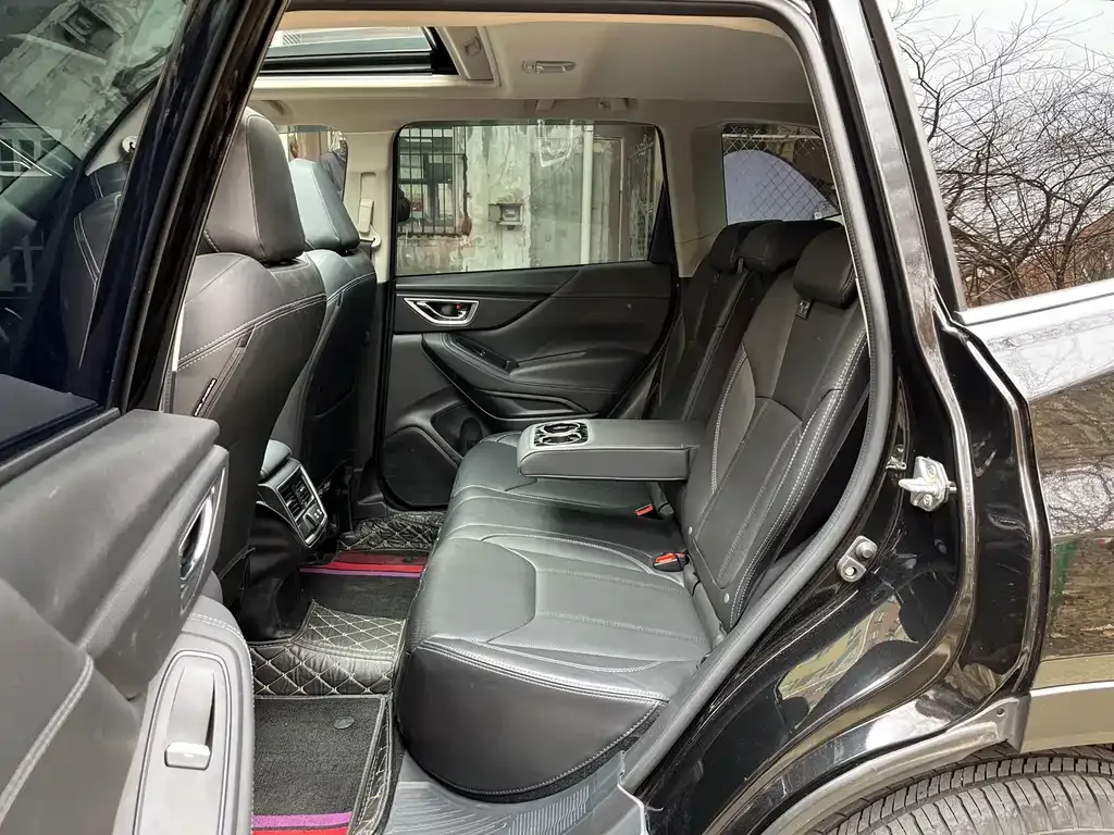 Subaru Forester 2021 из CN, фото 6