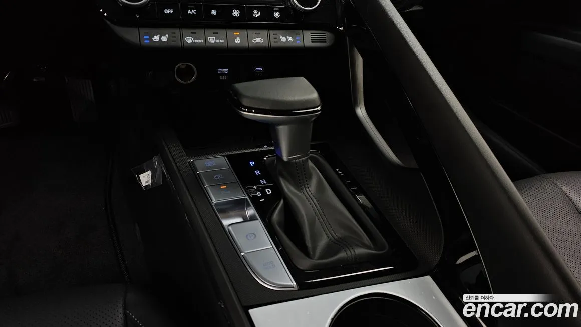 Hyundai AVANTE — фото 4