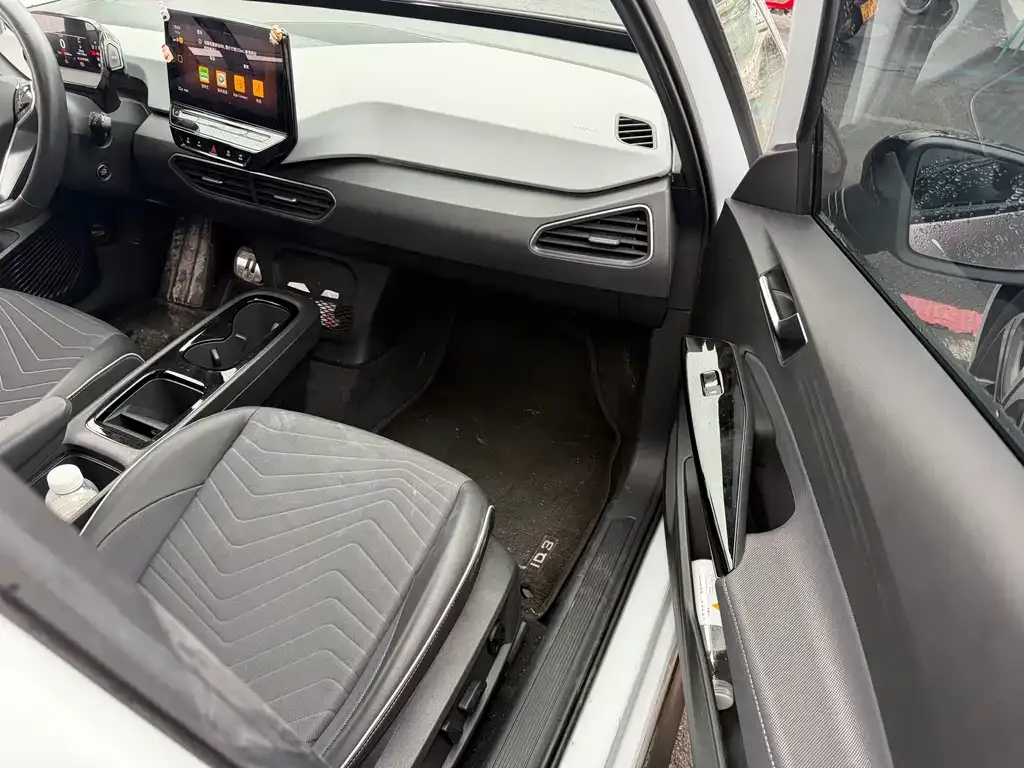 Volkswagen ID.3 2023 из CN, фото 5