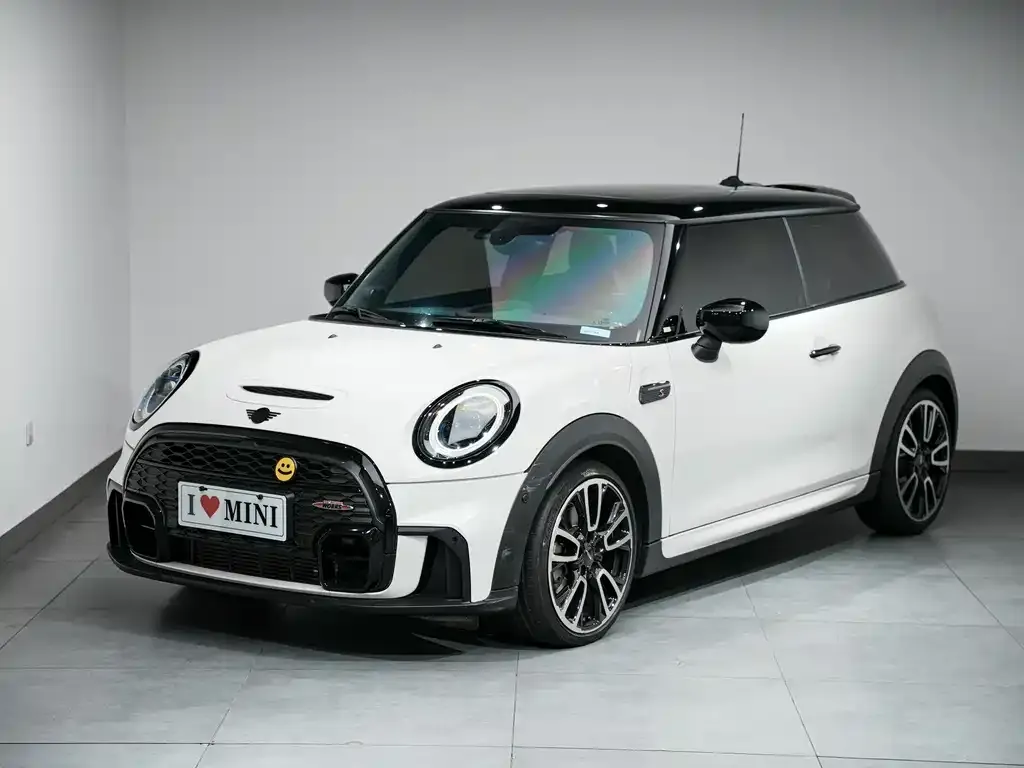 MINI Cooper (3-door) — фото 1