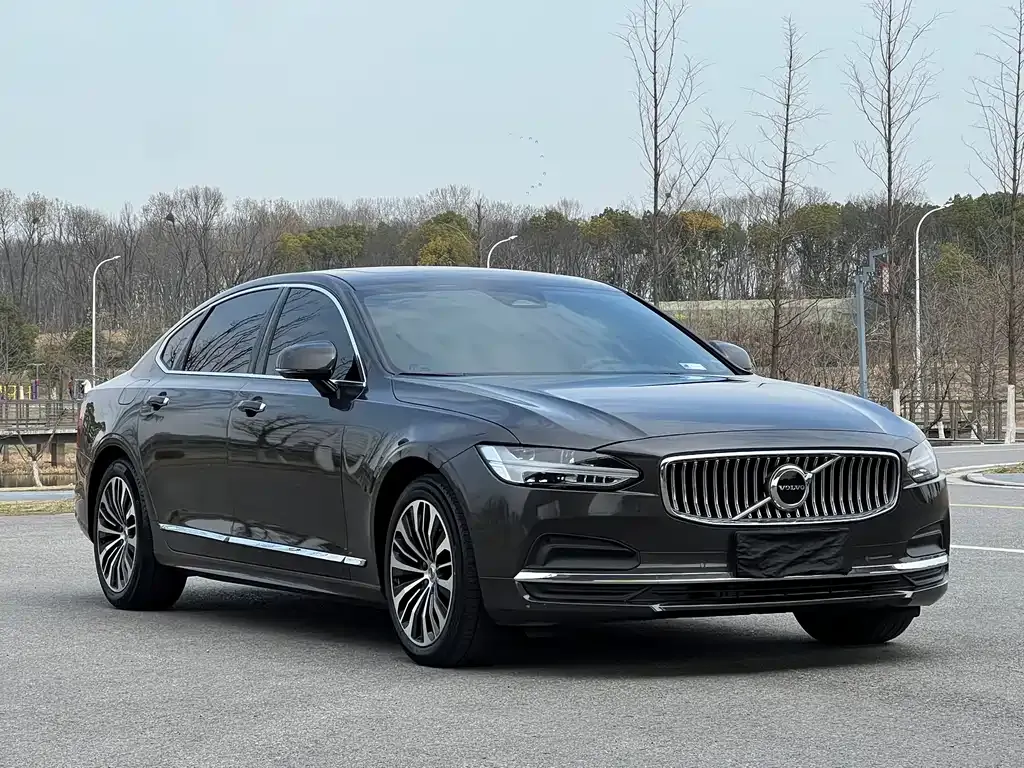 Volvo S90 — фото 9