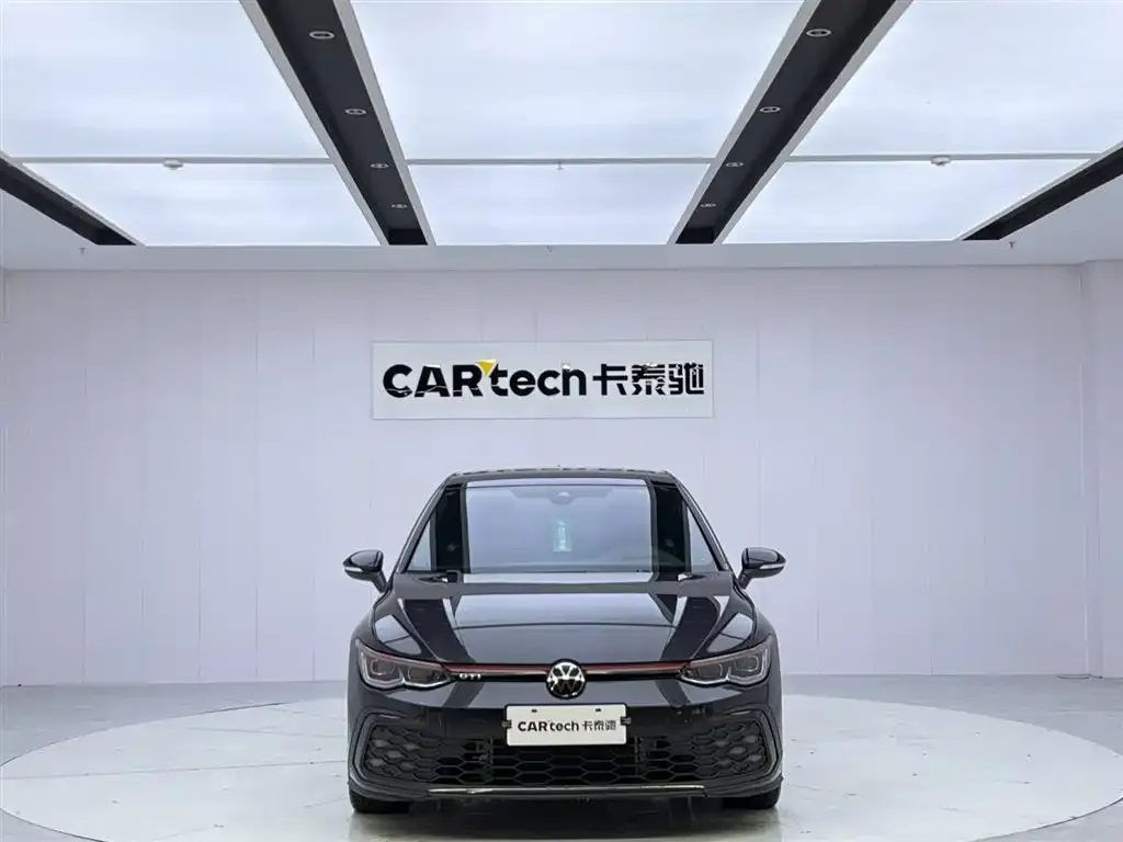 Volkswagen Golf GTI — фото 4