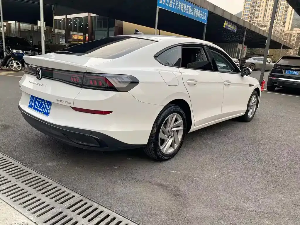 Volkswagen Lamando 2023 из CN, фото 8