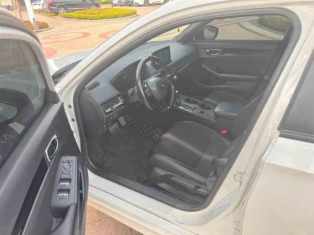 Honda Civic — фото 5