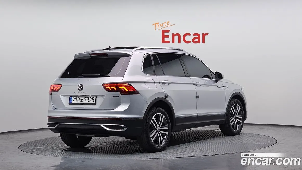 Volkswagen Tiguan 2023 из KR, фото 7