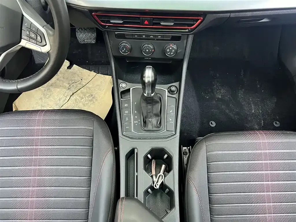Volkswagen Lavida 2022 из CN, фото 9