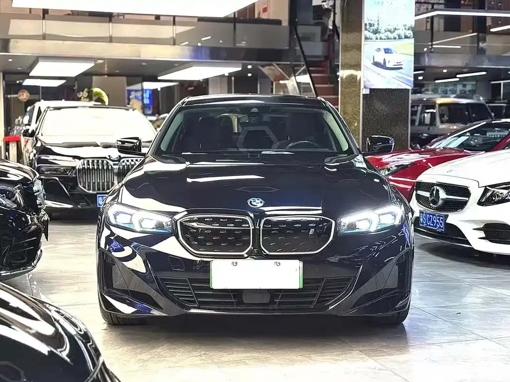 BMW i3 2024 из CN, фото 6