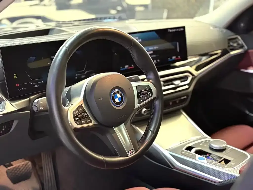 BMW i3 2024 из CN, фото 2
