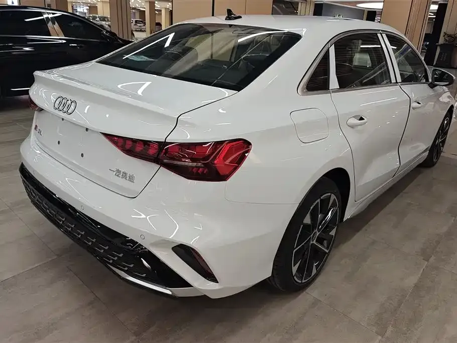 Audi A3 — фото 10