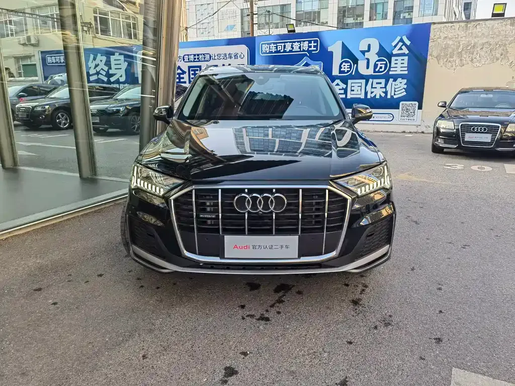 Audi Q7 — фото 6