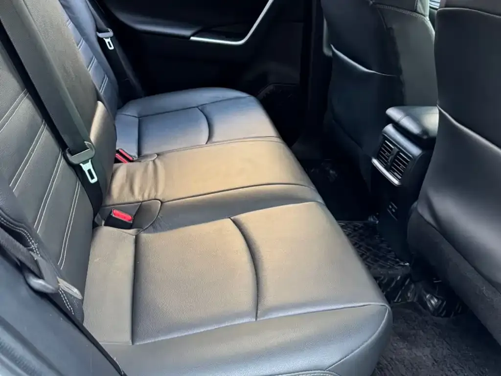 Toyota RAV4 2022 из CN, фото 4