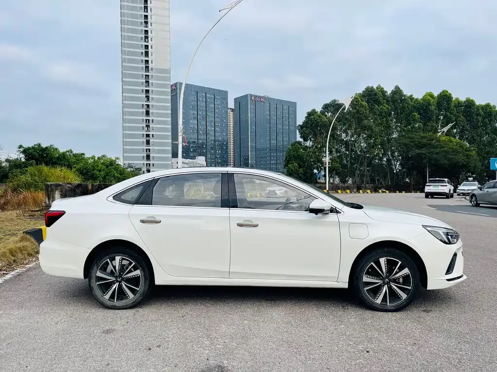 Roewe Feifan ER6 2022 из CN, фото 7