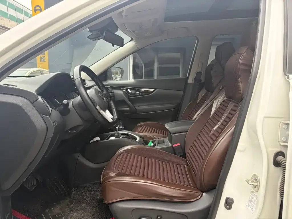 Nissan X-Trail 2023 из CN, фото 8