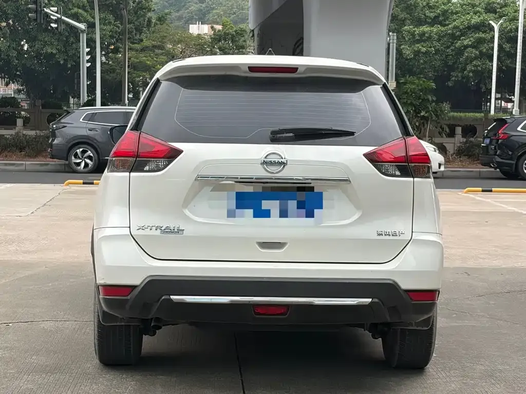 Nissan X-Trail 2023 из CN, фото 7