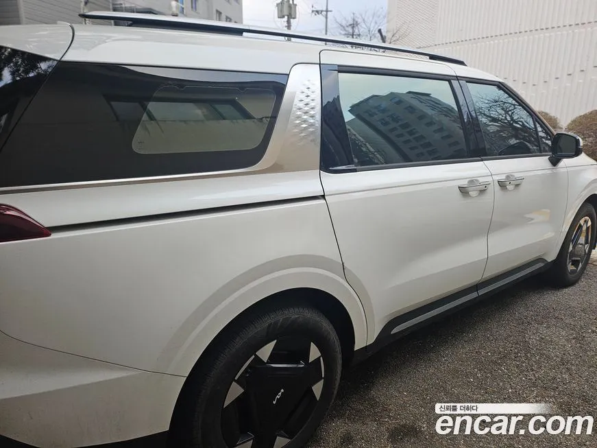 Kia Carnival — фото 2