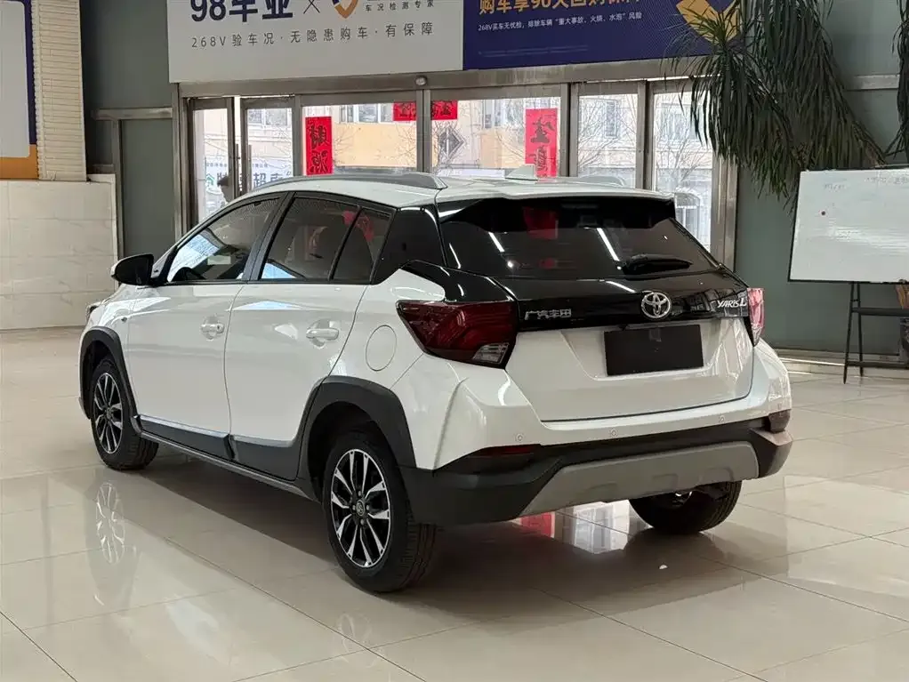 Toyota Yaris L 2022 из CN, фото 4
