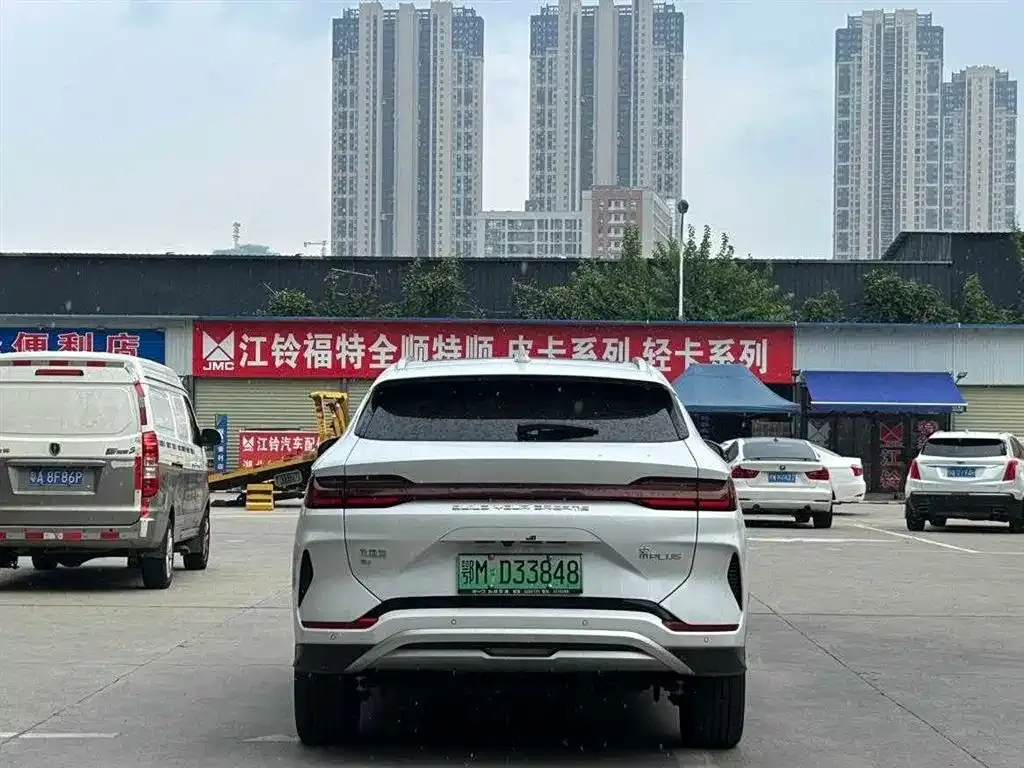 BYD PLUS New Energy — фото 3