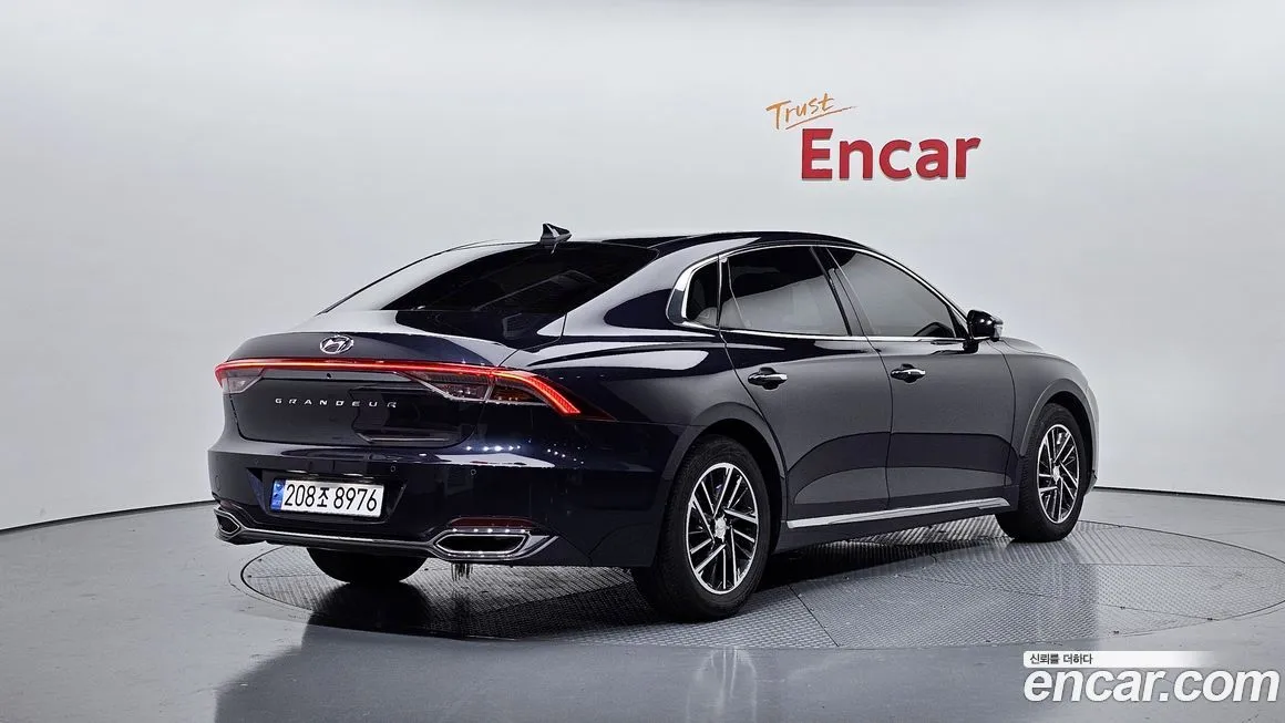 Hyundai Grandeur 2022 из KR, фото 6