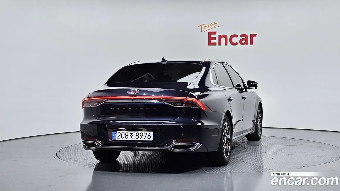 Hyundai Grandeur 2022 из KR, фото 3