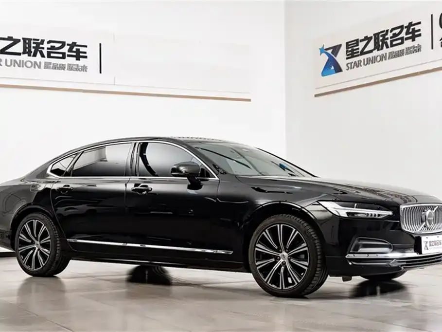 Volvo S90 2024 из CN, фото 3