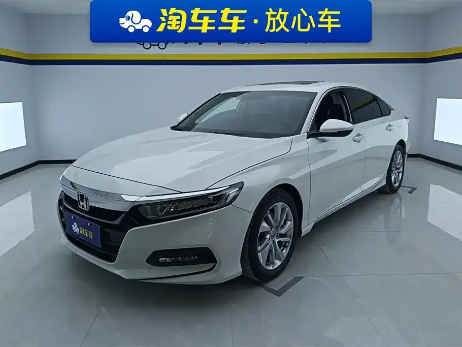 Honda Accord — фото 1