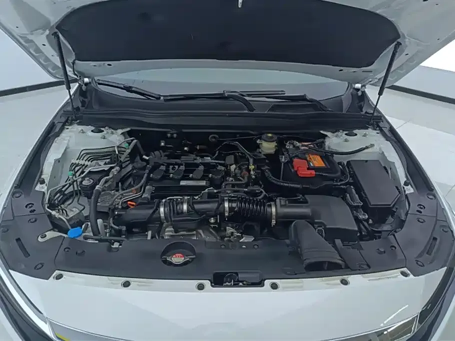 Honda Accord — фото 5