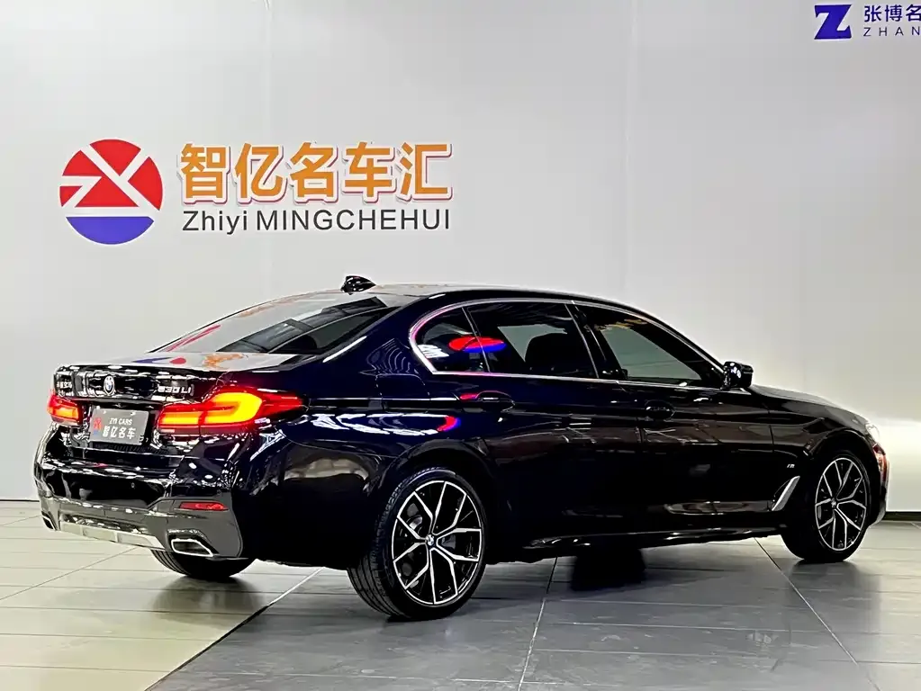 BMW 5 Series — фото 4