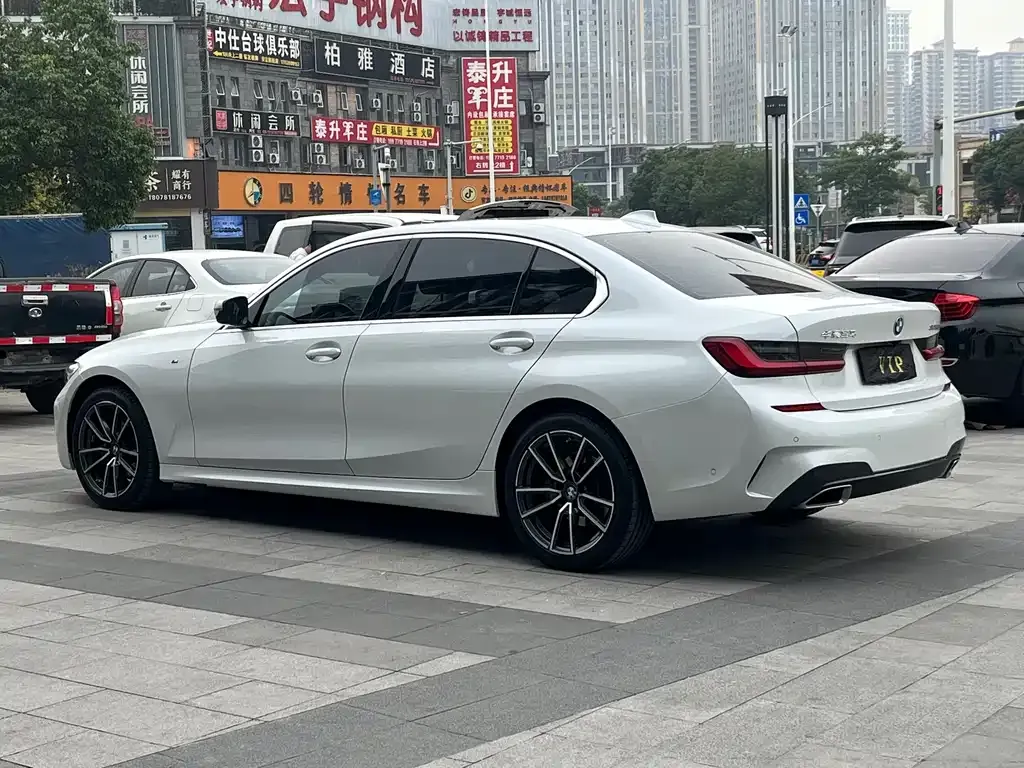 BMW 3 Series — фото 10