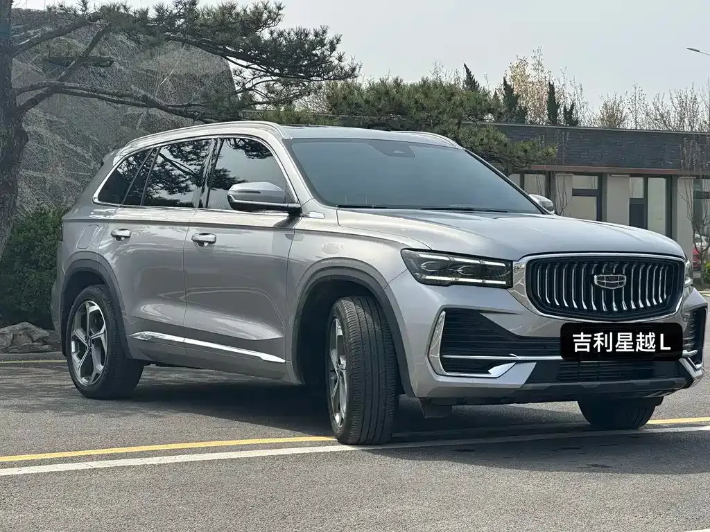Geely Xingyue L — фото 8